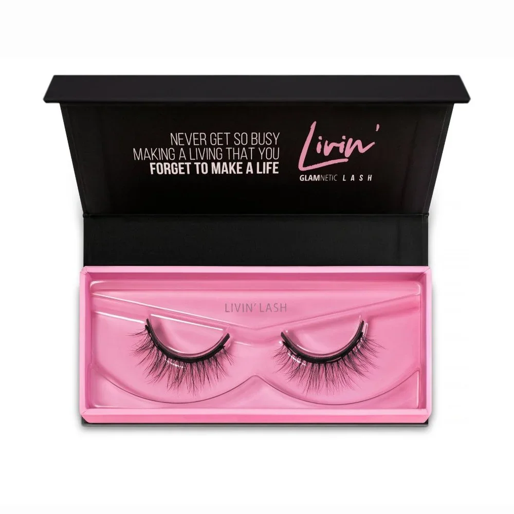 SOLD Glamnetic | Magnetic Livin' Lashes - Picture 1 of 5